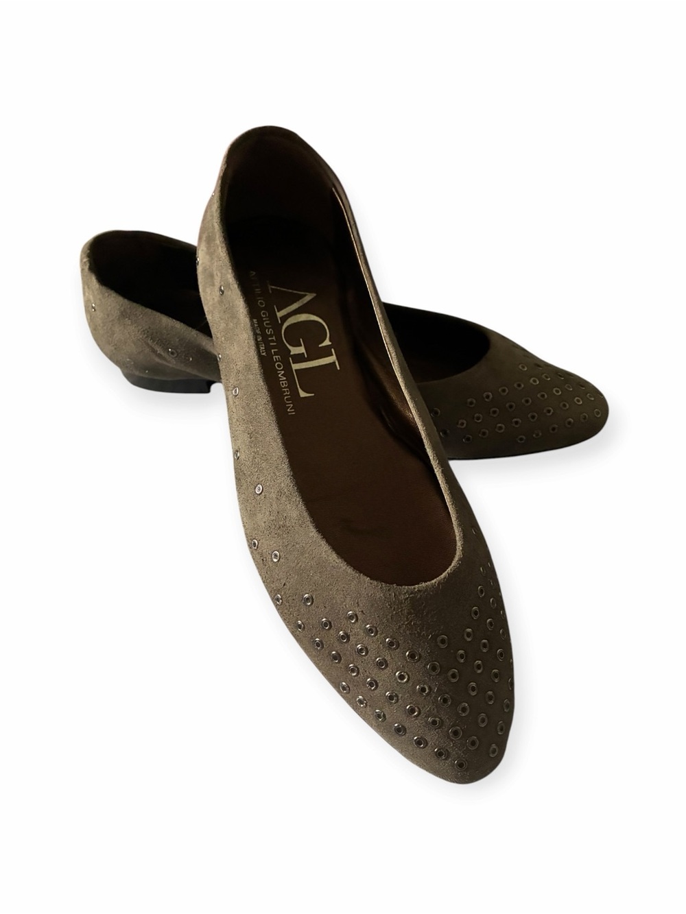 Attilio Giusti AGL Suede Grommet Studded Ballet Flats Gray